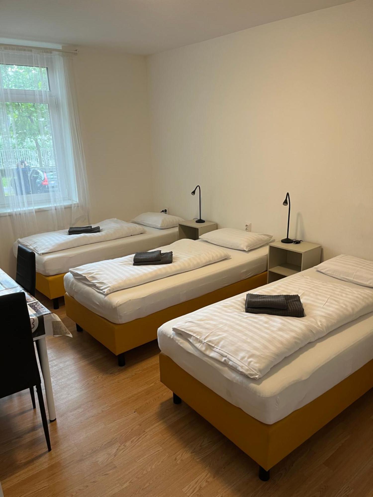 Hotel Alba Vendeghaz Székesfehérvár Zewnętrze zdjęcie